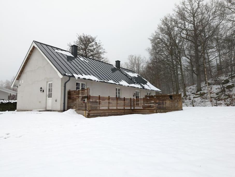 Beautiful And Cosy House Near The Lake Olofström Eksteriør bilde