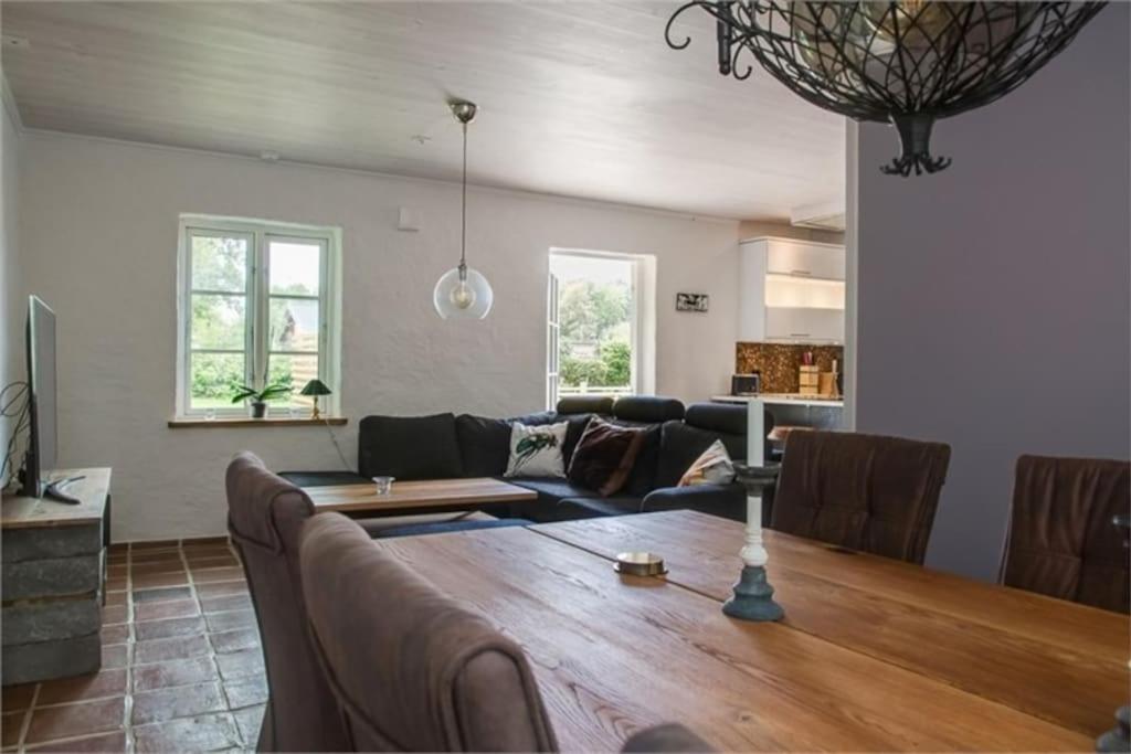Beautiful And Cosy House Near The Lake Olofström Eksteriør bilde